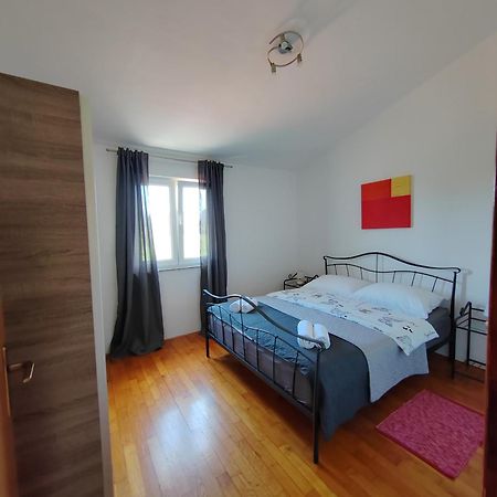 Apartman Roko, Pula Hrvatska Zewnętrze zdjęcie