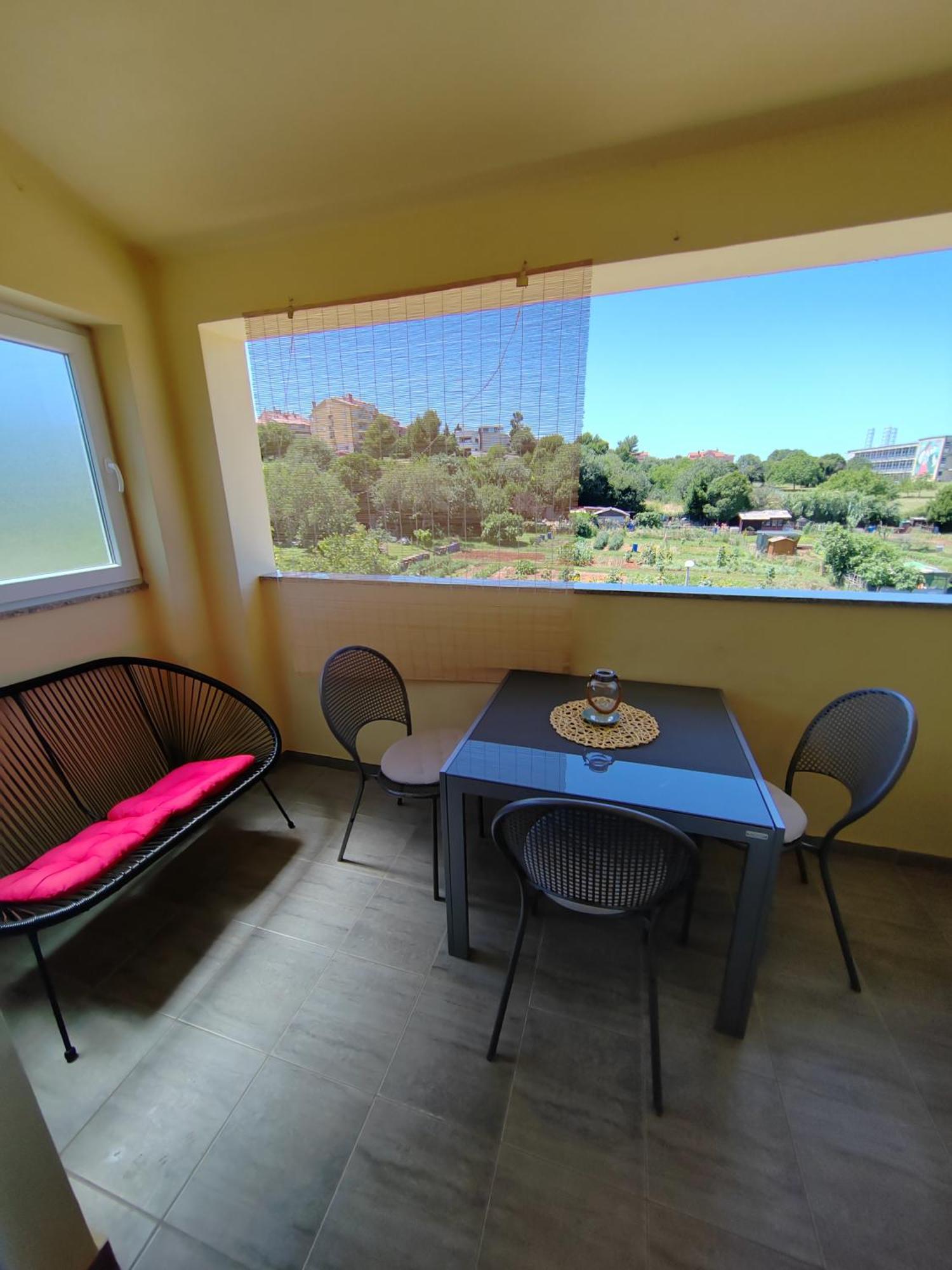 Apartman Roko, Pula Hrvatska Zewnętrze zdjęcie